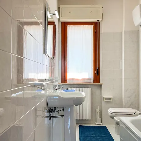 Apartment Elena's - Comfort E Vista Mare A Lido Riccio